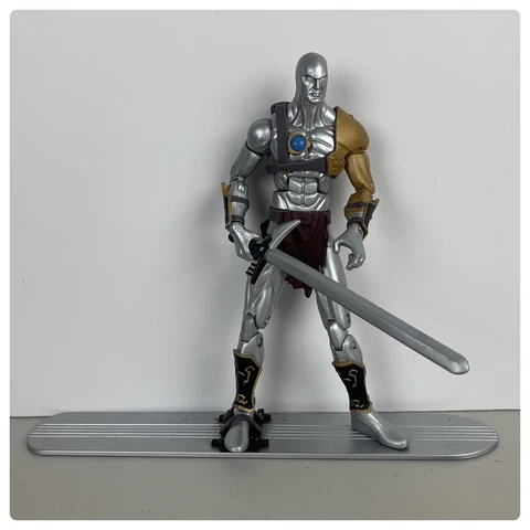 Marvel Legends Savage Silver Surfer BAF Red Hulk Action Figure 2008 Cover