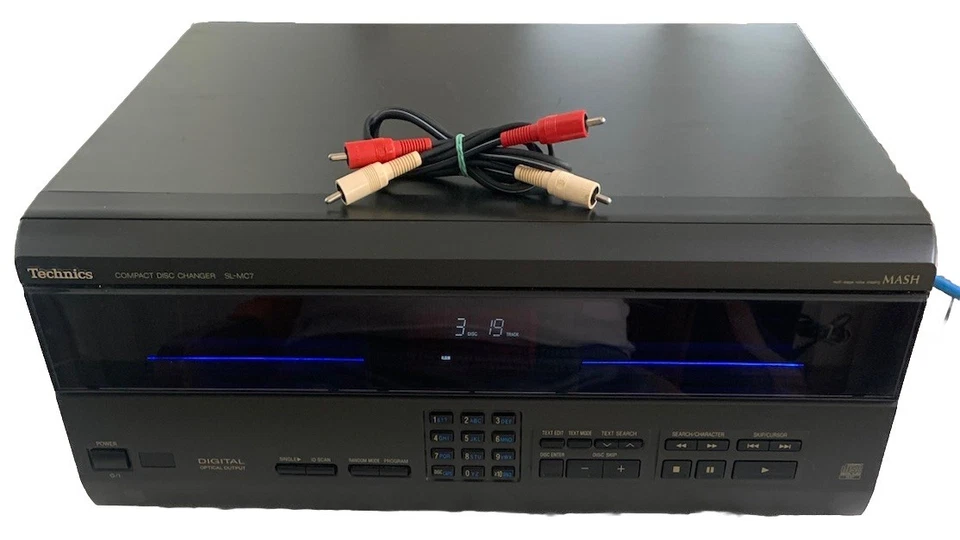 Technics SL-MC7 CD Changer 110+1 Compact Disc Capacity Tested Works, No Remote - Image 1 of 4
