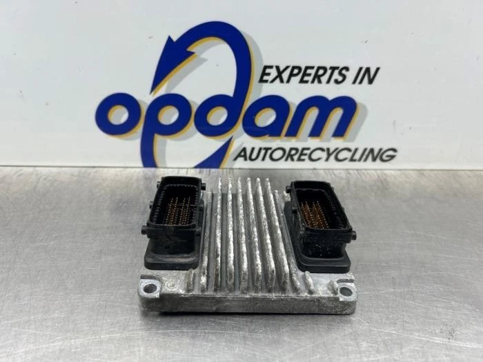 Centralina motore Opel Meriva A 12214830 P23651288 - Immagine 1 di 1