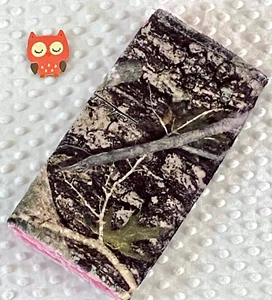 Handcrafted True Timber Camo Minky Print & Pink Minky Bubble Baby Burp Cloth - Picture 1 of 2