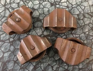4er Set viktorianische Gusseisen Fensterflügel Riemenscheiben in einwandfreiem Zustand Eintreibart  - Bild 1 von 3