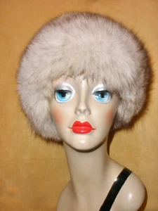 Vintage Ladies Silver Fox Poof or Cossack Hat by Palanker Furs of Buffalo NY - Picture 1 of 8