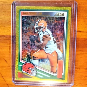 2025 Score Football #19 Nick Chubb Dots Gold Sn #315 /499 SP Cleveland Browns RB - Picture 1 of 2