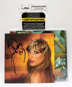 LONG AUTO Taylor Swift Signed The Life Of A Showgirl CD JSA COA Photo 1 ❤️ RARE - Picture 1 of 2