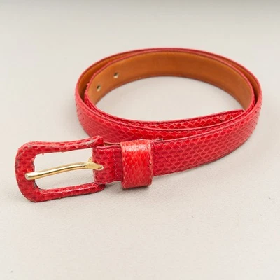 Cinto feminino Saks Fifth Ave pele de cobra vermelha tamanho M fivela coberta 1" de largura vintage - Imagem 1 de 4