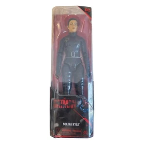 Figura de acción de 12 pulgadas de DC Comics Batman SELINA KYLE La película de Batman TOTALMENTE NUEVA - Imagen 1 de 6