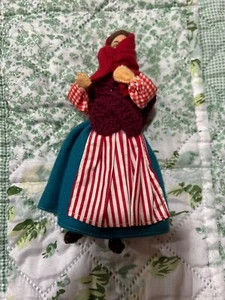 Vintage IRISH Folk ART Doll Handmade Jay of Dublin Woman - Picture 1 of 5