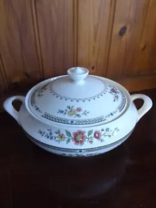 Royal Doulton Kingswood Footed Tureen Serving Bowl - Foto 1 di 3