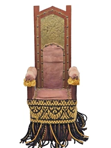 Vintage Handmade Wooden Child Size Gothic Revival Throne Chair Unique Photo Prop - Picture 1 of 10