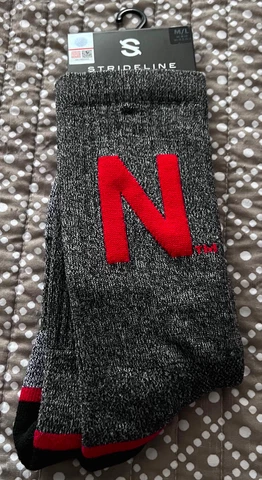 MEN'S STRIDELINE NCAA NEBRASKA CORNHUSKERS GRAY CREW SOCKS-M/L (8-12)-NWT! Cover