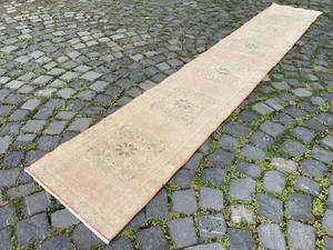 Antique rug Runner rug Turkish rug Bohemian rug Handmade rug Oushak rug - Picture 1 of 10