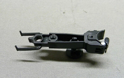 LIONEL REPLACEMENT PART - SHORT PLASTIC COUPLER ASSEMBLY O GAUGE 6106403059 NEW - Image 1 of 2