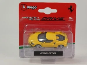 Burago Burago Ferrari 296 GTB gelb 1/64 18-56022YE - Bild 1 von 2