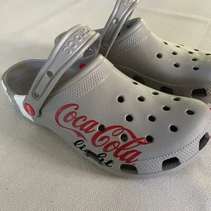 Crocs X Coca Cola Light klassische Clogs ""Cola Light"" grau Herren 8/Damen 10 - Bild 1 von 7