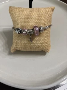 Pandora Armband 4 Charms und Pandora Murano Glas Bead 7,5 Zoll - Bild 1 von 4