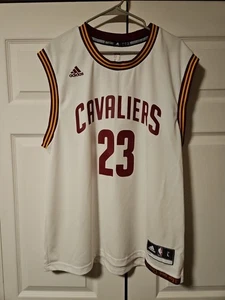 Cleveland Cavaliers Lebron James Adidas Trikot Large - Bild 1 von 3