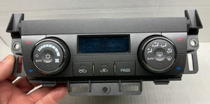 Buick Lucerne 2007-2011 automático aire acondicionado control de clima OEM: 15892086 - Imagen 1 de 5