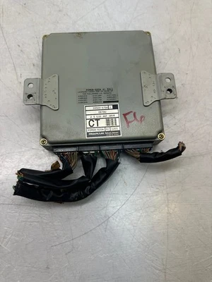 2000-2001 Suzuki Grand Vitara 2.5 AT Engine Computer ECU ECM OEM 33920-67DU - Imagem 1 de 4