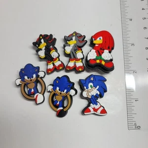 Crocs Jibbitz Sonic The Hedgehog Shoe Charms 6 Pack Tails Shadow Knuckles - Picture 1 of 5
