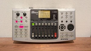 Zoom MRS-8 Multi-trak Recording Studio Recorder Japan - Picture 1 of 3