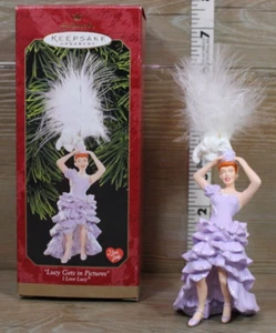 Hallmark 1999 I Love Lucy - Lucy Gets In Pictures Ornament - Picture 1 of 5