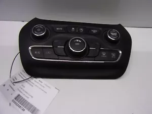 JEEP CHEROKEE 2019-2022 Heat/AC Controller temperature control, w/o dual zone - Picture 1 of 3