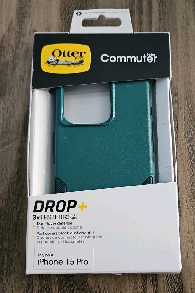 Otterbox Commuter Series Phone Case for Apple iPhone 15 Pro Green