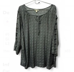 GRAY WHITE DOT PRINT TOP BLOUSE CUTOUT SLEEVES, SIZE 3X, CHEST 58", LENGTH 29.5" - Picture 1 of 2