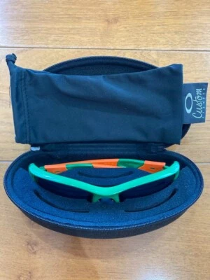 OAKLEY Gafas de sol Chaqueta antiaérea Personalizada Verde x Naranja Accesorio Gafas 04 Foto 1 de 4