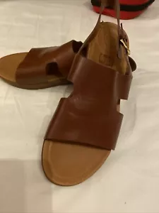 Brown Tan Soft Comfy Sole Fitflop Leather Sandals 5.5 6 39 - Picture 1 of 6