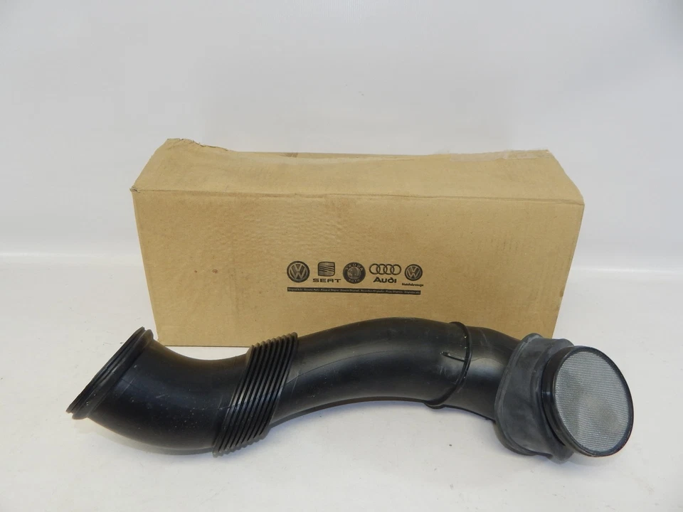 Manguera de tubo de admisión de aire del motor Volkswagen VW Touareg 2004-2006 4,2 L V8 nueva OEM Foto 1 de 1