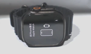 Apple Watch Ultra 2 49" cellule GPS noir titane noir M/L MX4p3LW/A 2024#19461R - Photo 1 sur 10