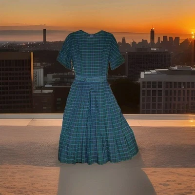 Vestido vintage hecho a mano de los años 60 talla pequeña con cinturón ~ nuevo sin usar Foto 1 de 4