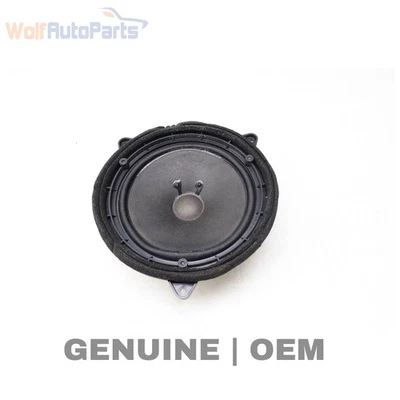 1996-2001 AUDI A4 AVANT B5 - REAR BOSE DOOR Panel Speaker 8D9035412C - Image 1 of 4