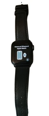 Apple Watch SE Nike Edition (GPS, 44 mm, Space Gray, Lederarmband + Ladekabel) - Bild 1 von 4