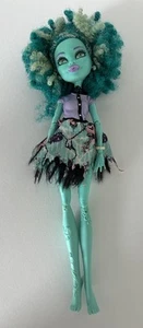 Mattel Monster High Honey Swamp Frights Camera Action! Doll 2013 - Picture 1 of 3