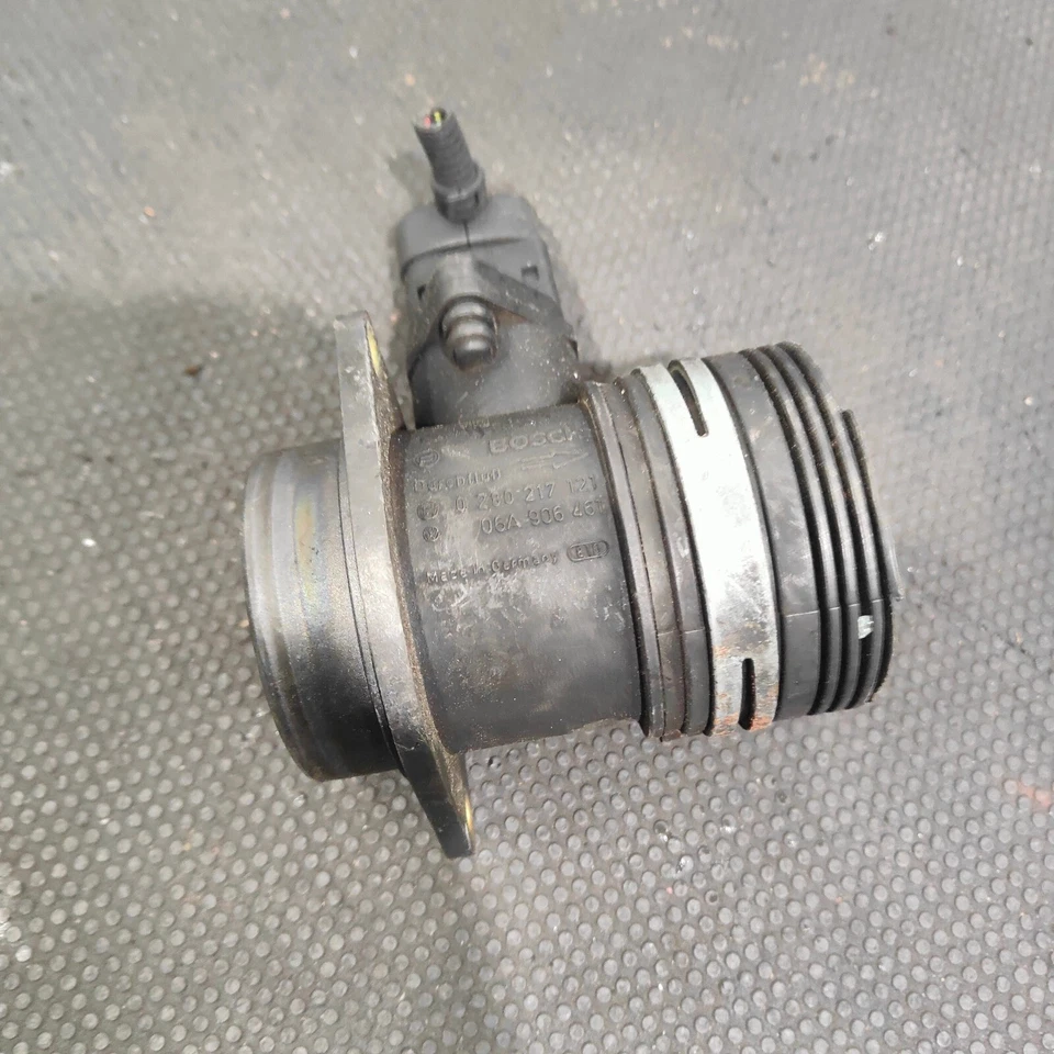 2003 Volkswagen Golf MK4 1.8 SENSOR DE FLUXO DE AR MEDIDOR 06A906461 #1 - Imagem 1 de 3