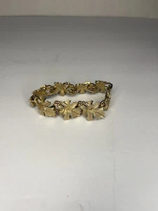 LISNER Bracciale Foglie Acero Spazzolato Tono Oro Venato Firmato Vintage - Foto 1 di 9