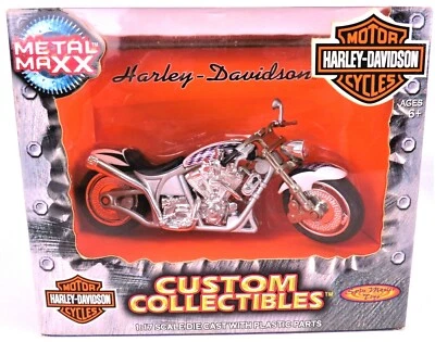 Metal Maxx - Harley Davidson "FXSTD/FSXTDI Softail Deuce" 1:17 Die Cast - NUEVO Foto 1 de 4
