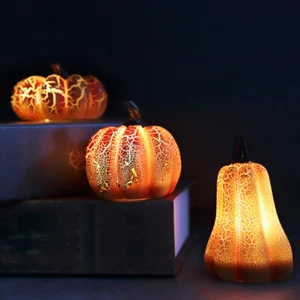 New Halloween Pumpkin Lantern Simulation Pumpkin LED Candle Lamp Resin Luminous  - Picture 1 of 14