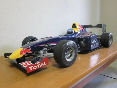 1/5 FG F-1 Red Bull Benzinauto von FG, Deutschland, 2 Karosserietypen (Angebot) - Bild 1 von 4