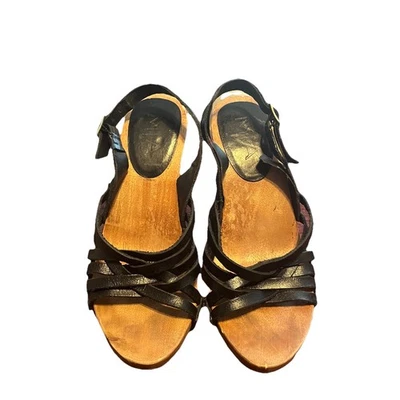 Sandalia vintage de madera MIA de cuero negro con tiras y tacón para mujer talla 6 Foto 1 de 4