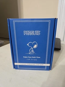 KOREAN PEANUTS Snoopy Enjoy Your Bath Time Toothbrush, Holder & Gargle Cup Set - Picture 1 of 7