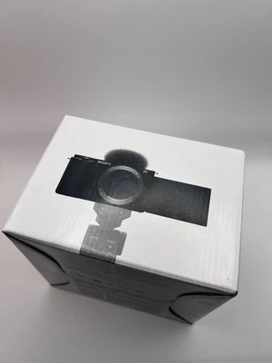 Sony Alpha ZV-E10 Mirrorless Camera 24.2MP (Body Only) 4K Vlog Brand New Sealed - Image 1 of 4