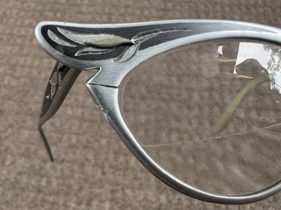 Vintage 1950s Marine USA 5-1/4 Cat Eye Metal Aluminum Frame Glasses Hummingbird - Image 1 of 4
