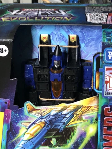 Transformers Legacy Evolution DIRGE Voyager Class Generation  In Stock Cover