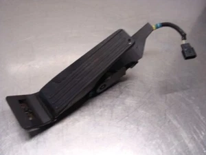 Almohadilla de pedal de gas Infiniti Q50 5 13 14 15 16 17 18 19 - Imagen 1 de 4