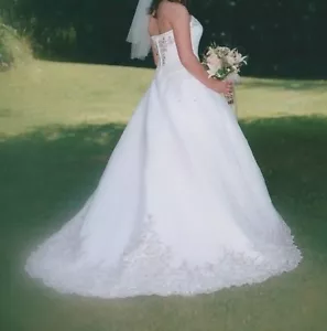 Oleg Cassini Ivory Two piece Strapless Organza A-Line Style Wedding Dress/Gown - Picture 1 of 15