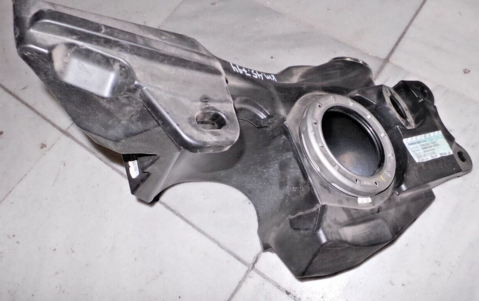 BMW G 650 X COUNTRY TANQUE DE GASOLINA TANQUE DE GASOLINA USADO BOM ESTADO - Imagem 1 de 4