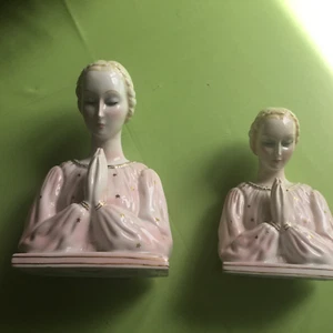 Ronzan donna in preghiera in ceramica perfetta - Foto 1 di 5
